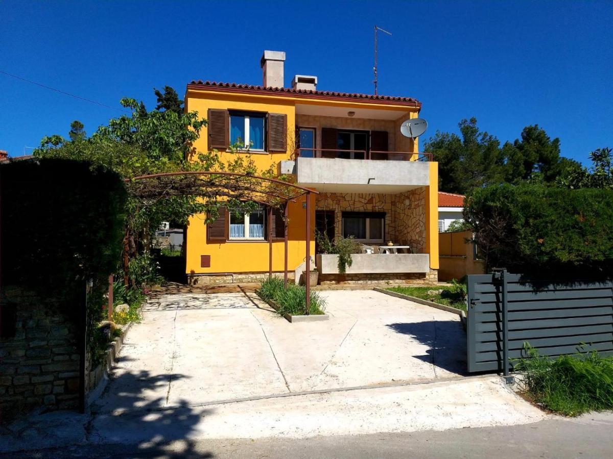 Appartements Clementina Премантура Екстер'єр фото